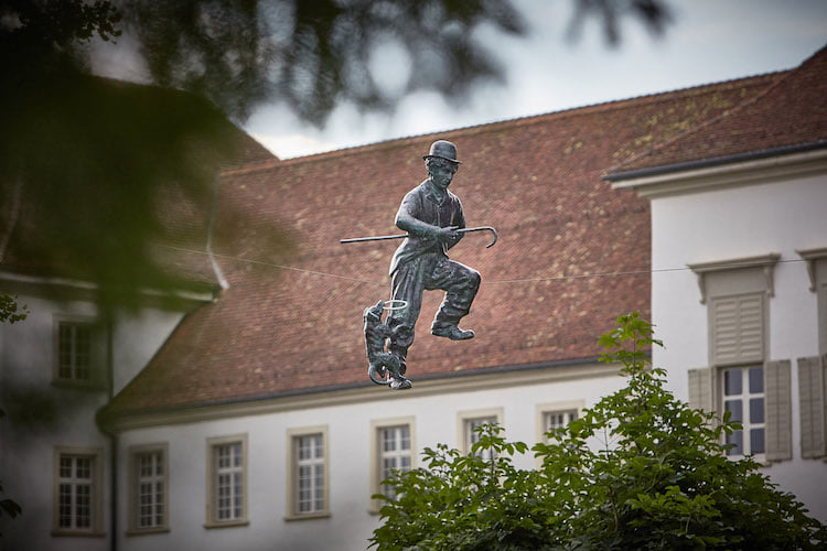 Tác phẩm điêu khắc cân bằng nguyên bản đến từ Jerzy Kędziora