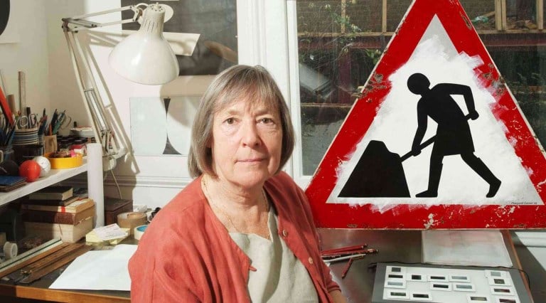 Margaret Calvert - Người thiết kế biển báo được ứng dụng khắp thế giới